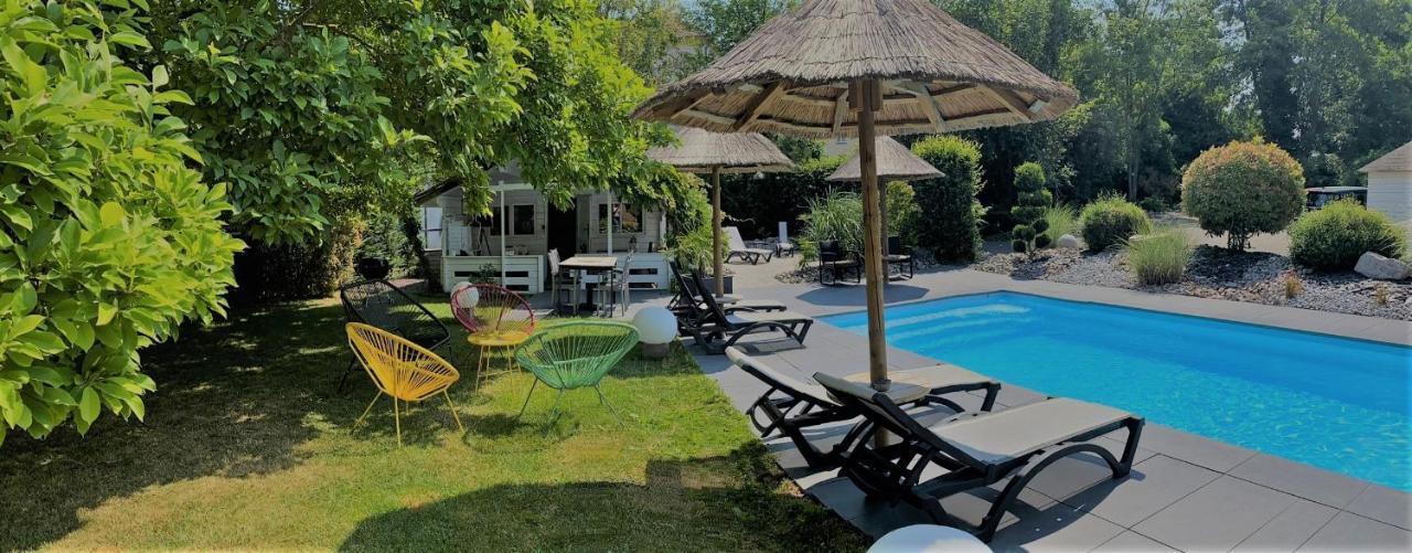 Les Rives Des Habsbourg Aparthotel Ensisheim Luaran gambar